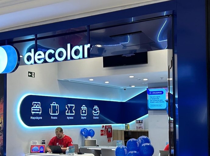 Cliente alagoano compra passagem pela Decolar, recebe bilhete diferente e empresa ainda culpa o consumidor