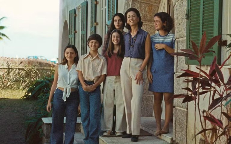 Ainda Estou Aqui ganha mais um prêmio inédito para o cinema brasileiro