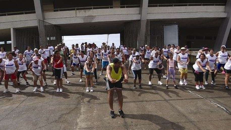 Programa oferece gratuitamente 11 modalidades esportivas e de lazer