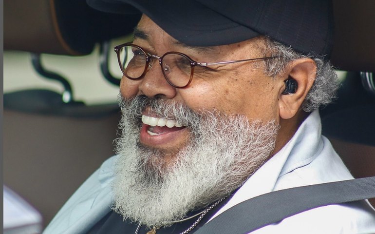 Linfoma não Hodgkin: entenda o diagnóstico de câncer de Jorge Aragão