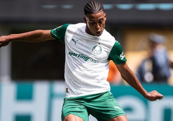 Palmeiras se desfaz de 6º jogador pós-Mundial, pode ter novas saídas e busca reposições