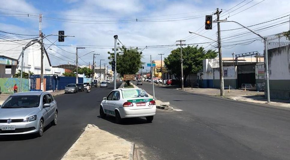AVENIDA SIMEÃO SOBRAL / Foto: SMTT