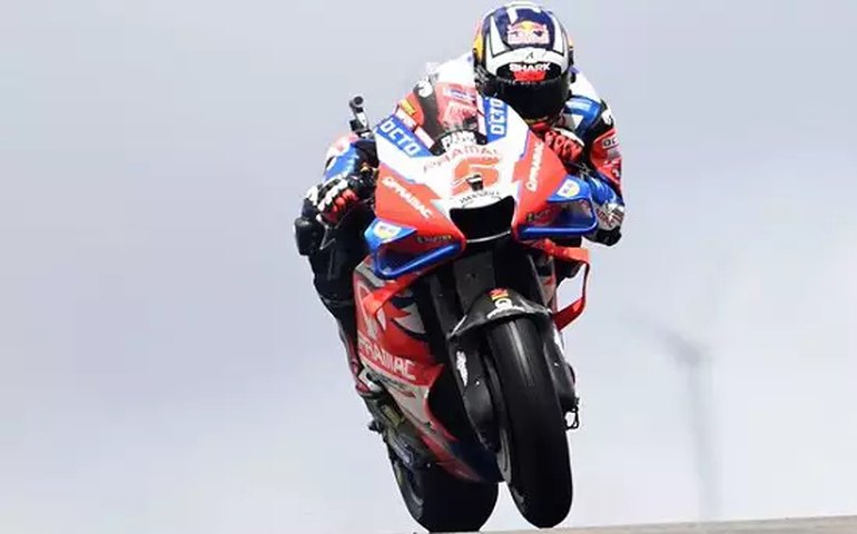 Zarco garante pole da MotoGP de Portugal após disputa acirrada em Portimão