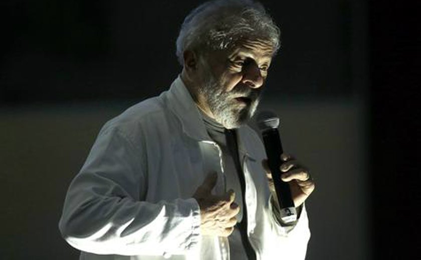 Lula diz a jornalista da CBN que pedido a Marco Aurélio motivou decisão de Moro