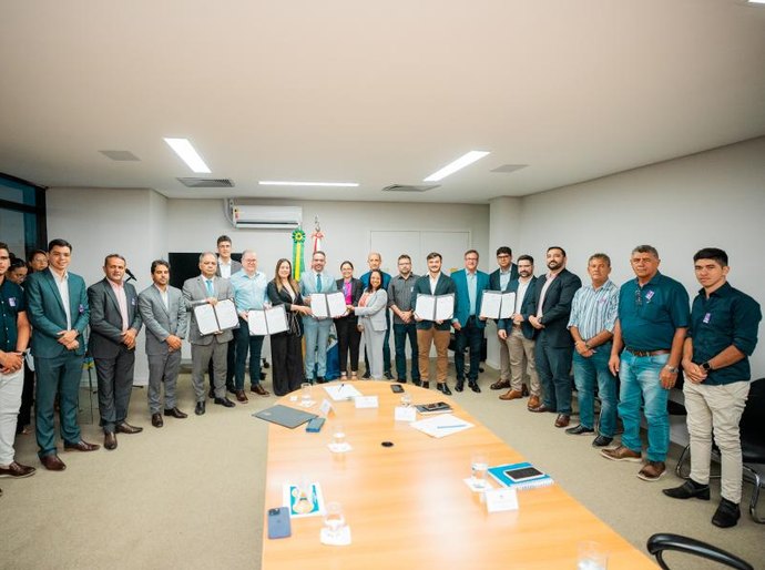 Paulo Dantas concede incentivos fiscais para 11 empresas que irão gerar cerca de 3 mil empregos