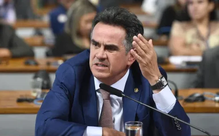Operação da PF contra Ciro Nogueira pode impactar alianças do PP nas eleições