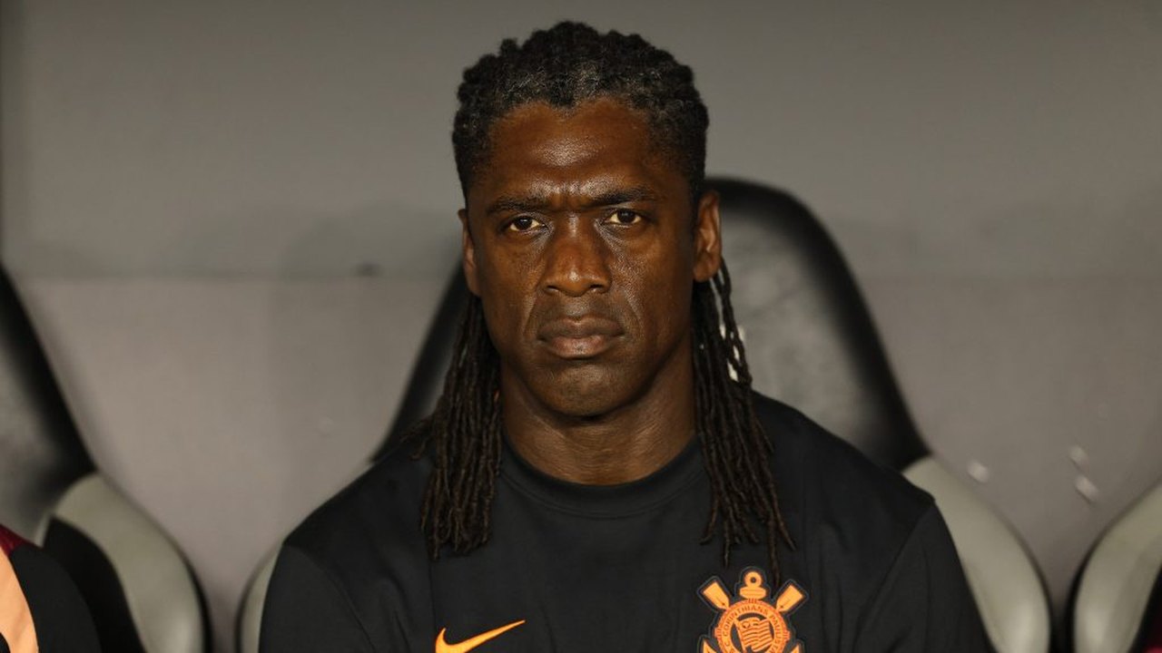 Seedorf sob pressão e rumores de demissão no Corinthians