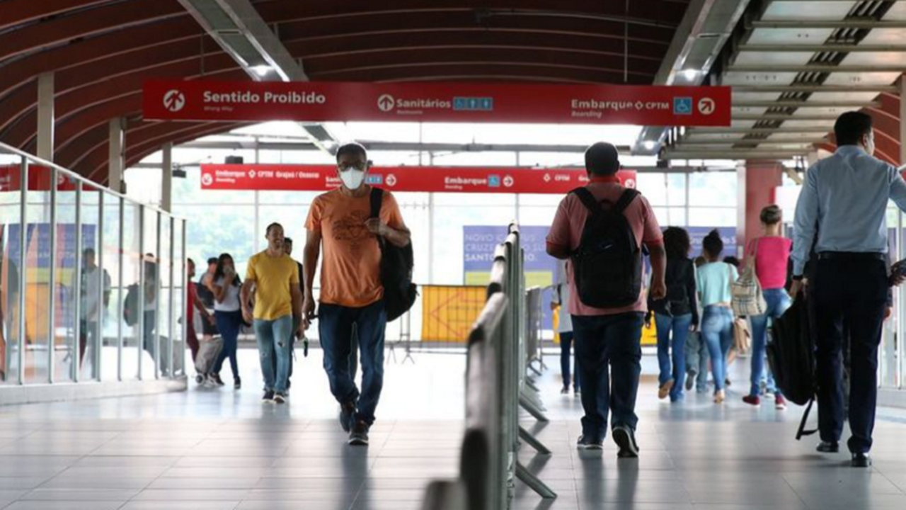Brasil tem mais de 43 mil casos da Covid-19 e mortes passam de 2 mil