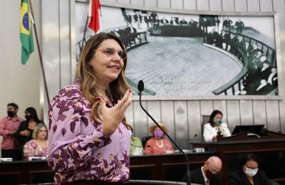 Audiência pública resulta em Moção de Apoio e Urgência para que Congresso Nacional discuta paridade de gênero e equidade racial 