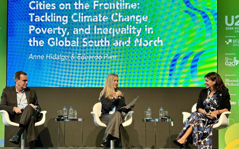 Lula reúne-se no Rio com a prefeita de Paris