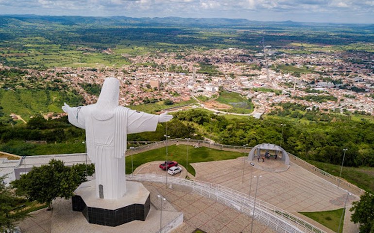 Polícia prende dono de bar por tráfico de drogas em Palmeira dos Índios
