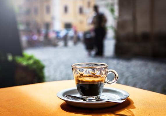 Cafezinho mais caro: pó de café sobe mais de 60% nos últimos 12 meses