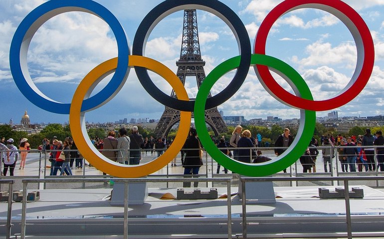 De Riachuelo a Ralph Lauren: veja os uniformes das delegações olímpicas nos jogos de Paris 2024