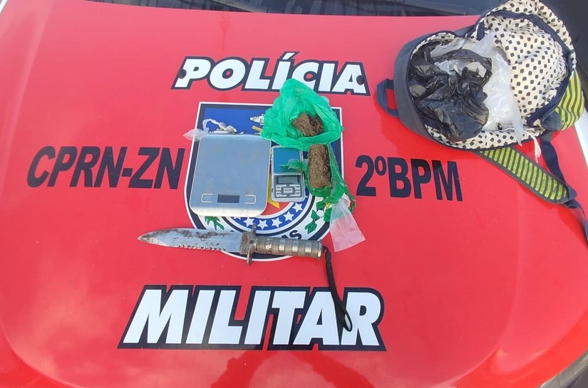 PM prende suspeitos por tráfico de drogas e prática de jogos de azar durante operação em Murici