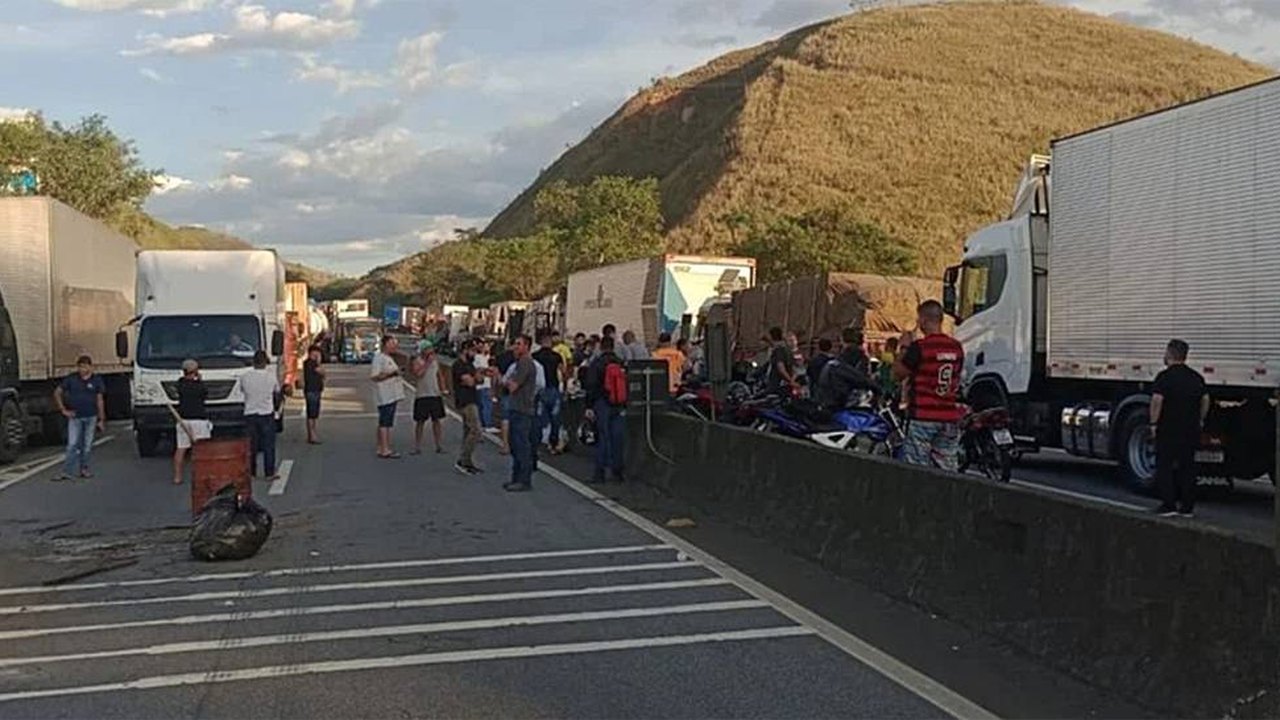 Grupo de Combate ao Crime Organizado vai investigar bloqueios nas estradas em SP