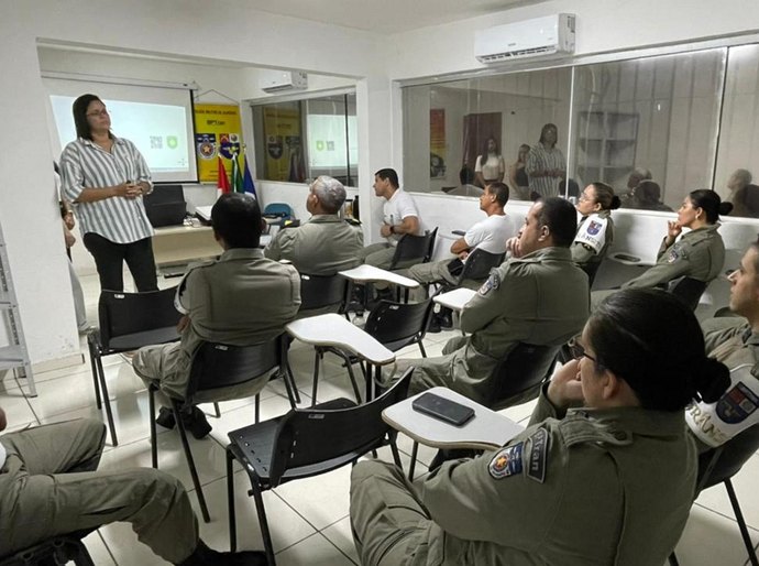 Janeiro Branco: Núcleo de Qualidade de Vida da SSP realiza seminário na base operacional do BPTran