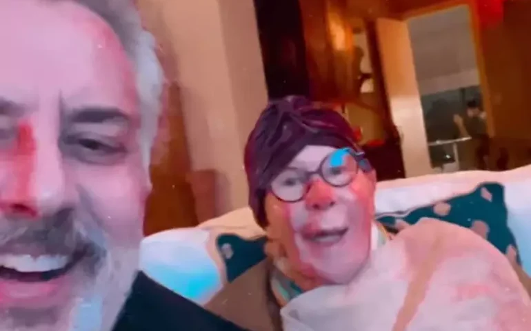 Marido mostra reação de Rita Lee ao 'Altas Horas' em sua homenagem
