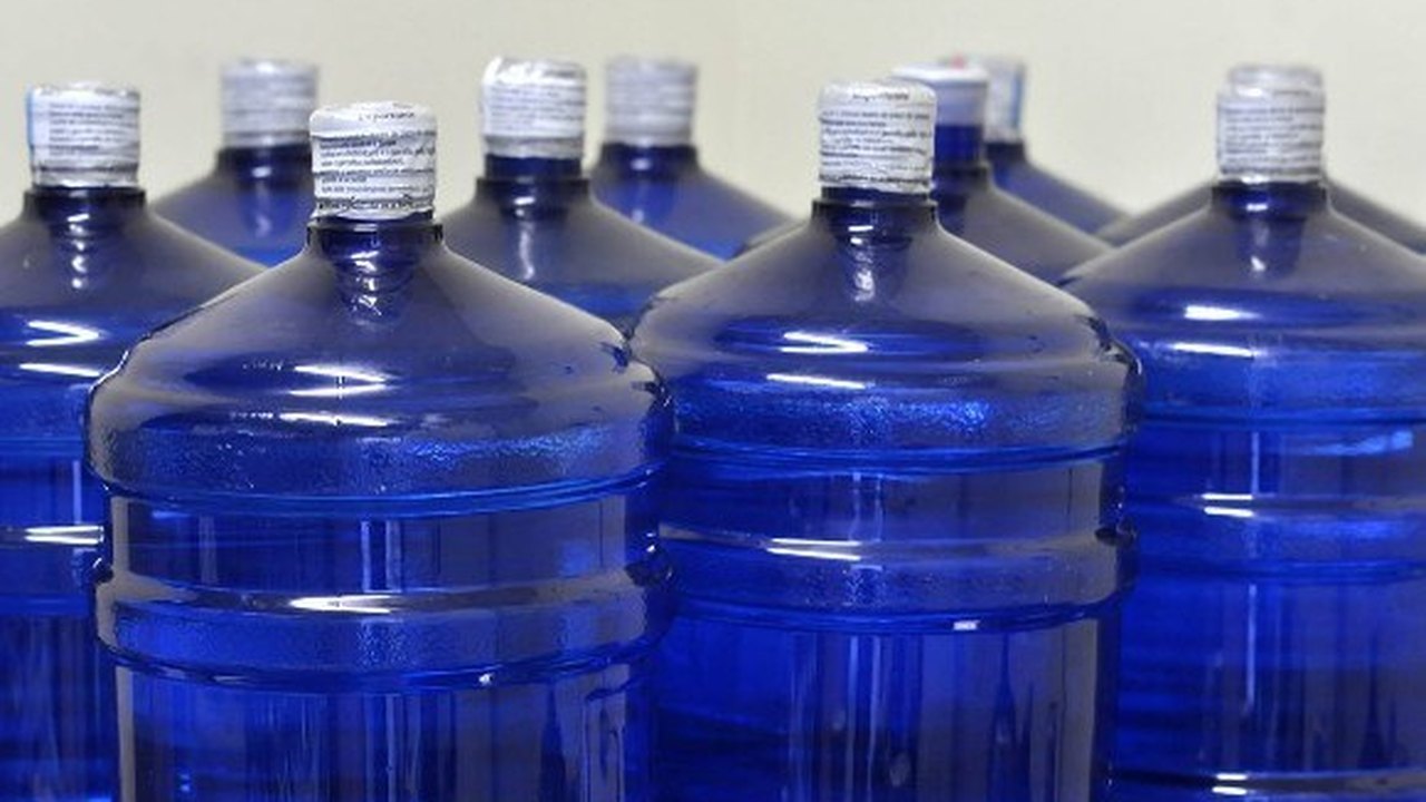 Calor eleva o custo da água para os foliões neste carnaval em Maceió
