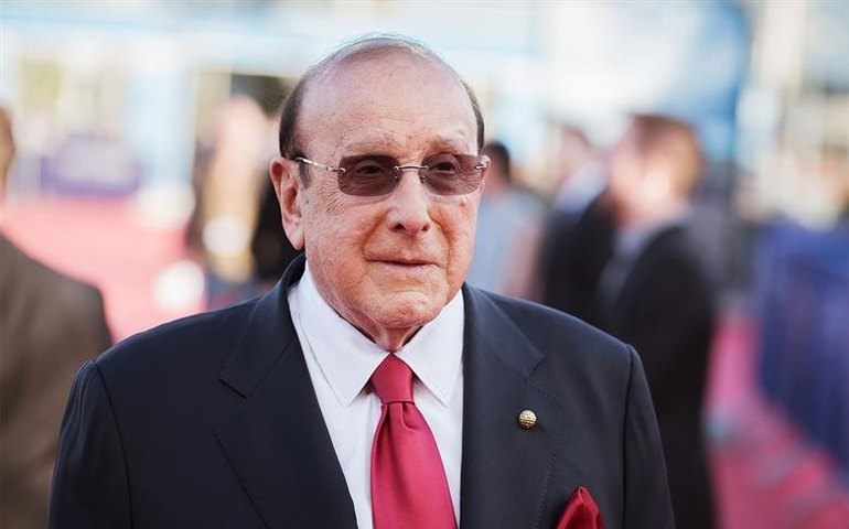 Documentário conta trajetória de Clive Davis, magnata da indústria fonográfica