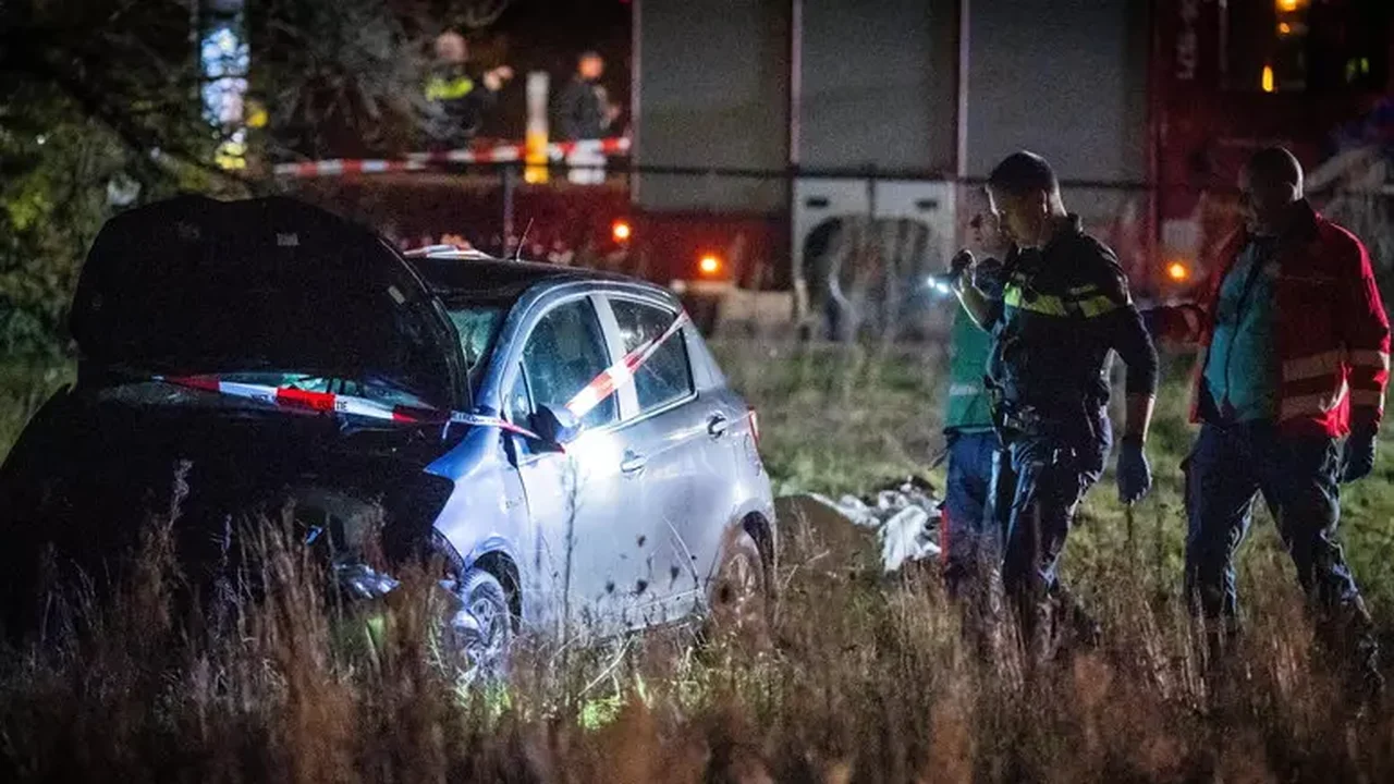 Atropelamento em desfile natalino deixa feridos na Holanda