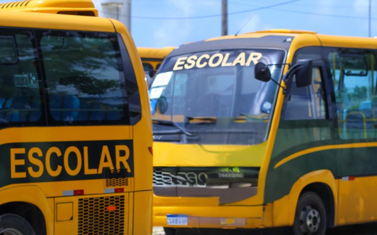 Detran/AL não renovará licença de ônibus escolar com mais de 15 anos de uso