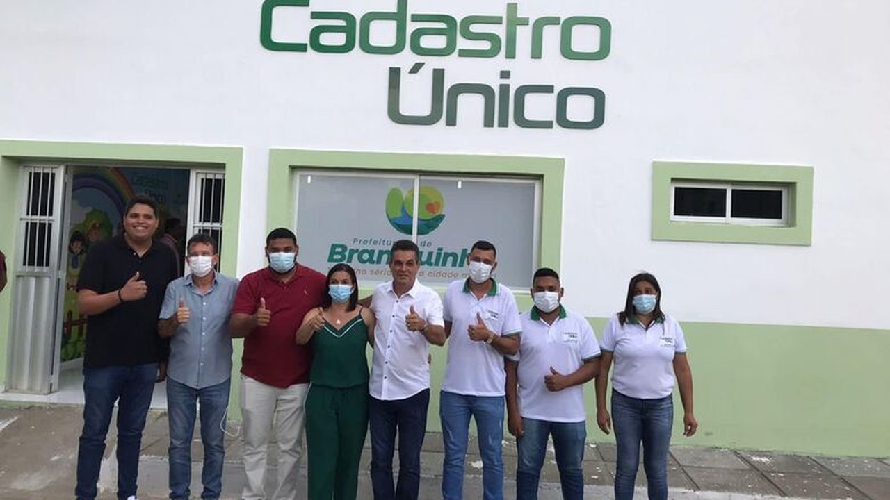 Natal em Branquinha: prefeitura entrega cestas básicas e reforma da sede do CadÚnico