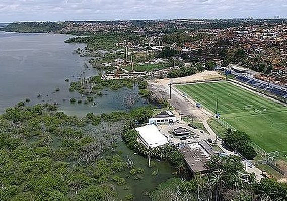 Novo boletim da Defesa Civil diz que mina no Mutange já afundou quase 1,5 metro