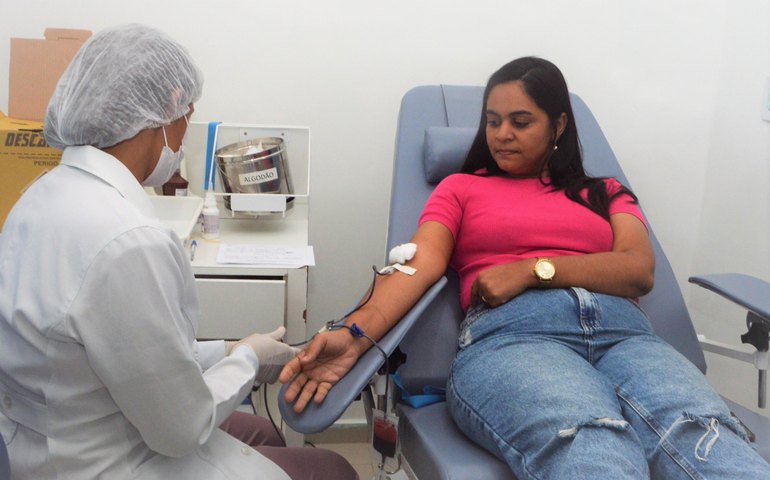 Hemoal promove coleta externa de sangue em Rio Largo nesta terça