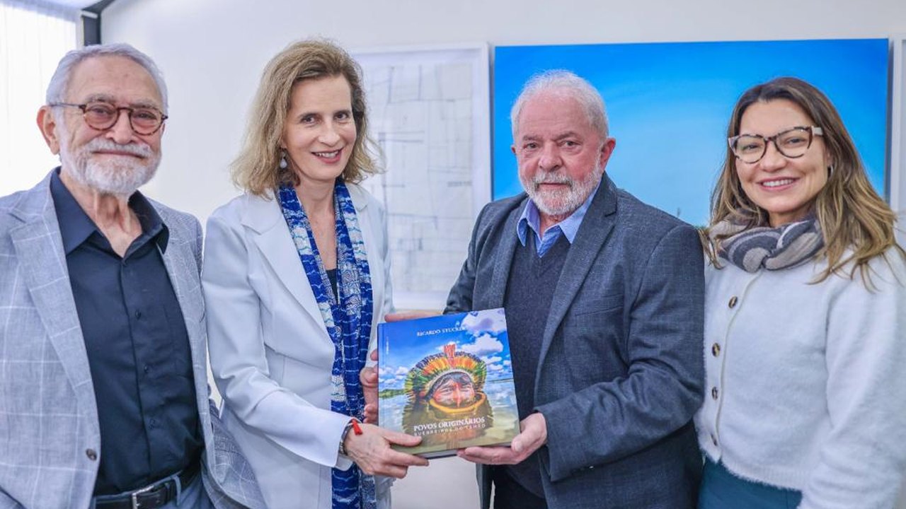 Lula tem reunião com princesa da Bélgica para falar de preservação ambiental