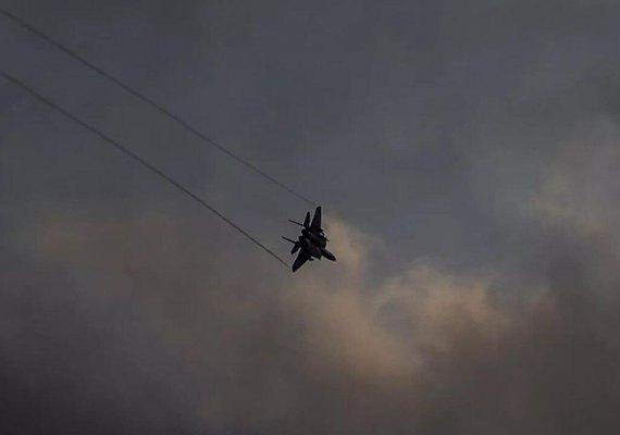Ataque israelense contra Irã pode ter tido apoio da inteligência dos EUA, além de armas, dizem especialistas