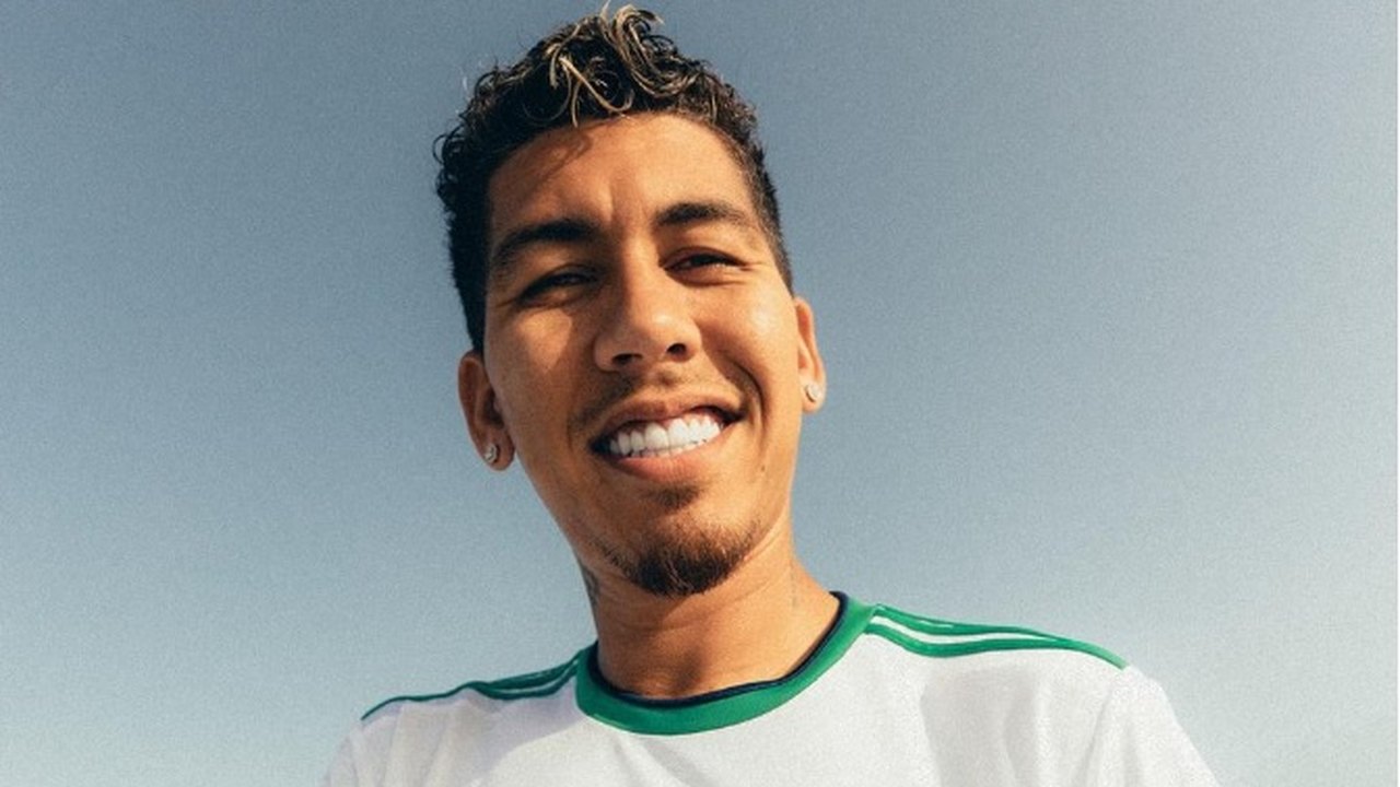 Al-Ahli, time do brasileiro Roberto Firmino, contrata volante Kessié, do Barcelona