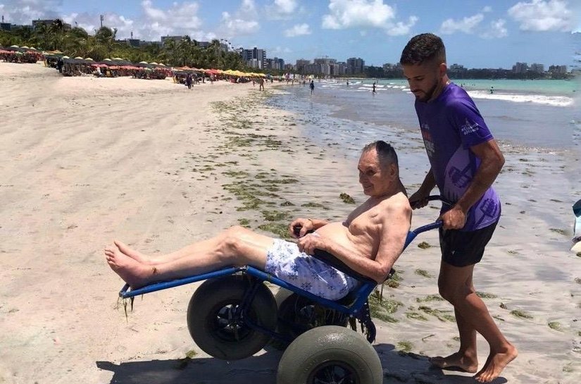 Projeto Praia Acessível torna mergulhos inesquecíveis em Maceió