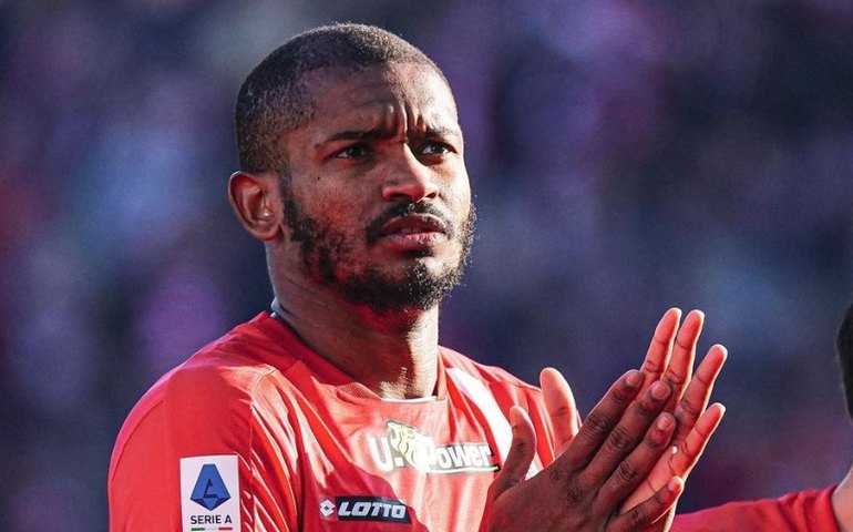 Alvo do Corinthians, zagueiro Marlon acerta retorno ao Fluminense