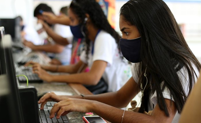 Oportunidade para estudantes