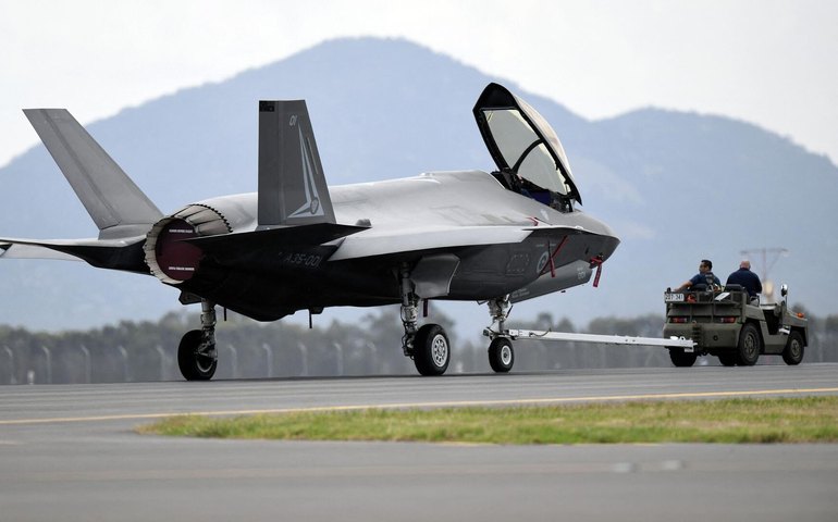 Congresso dos EUA pode reduzir número de caças F-35 encomendados em meio a falhas
