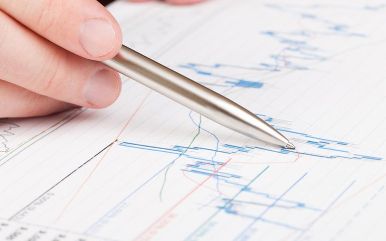 Na Alemanha, índice Ifo de sentimento das empresas cai a 86,6 em agosto
