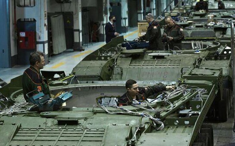 Ocidente errou ao pensar que Rússia não lidaria com demanda de produção militar, diz mídia