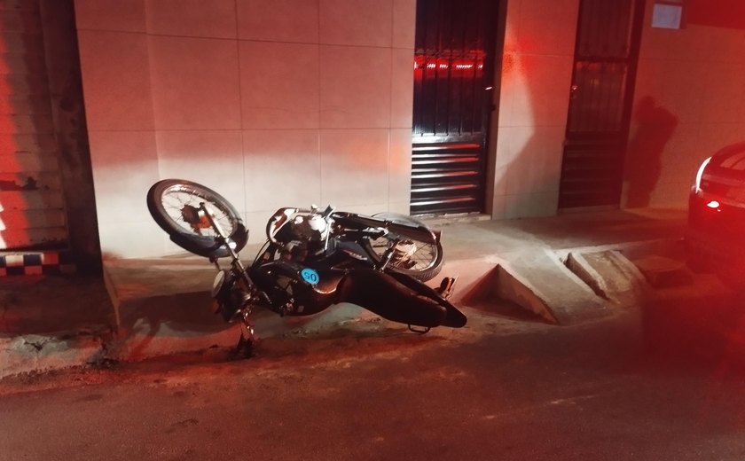 Jovem é preso na Jatiuca acusado de roubo de motocicleta