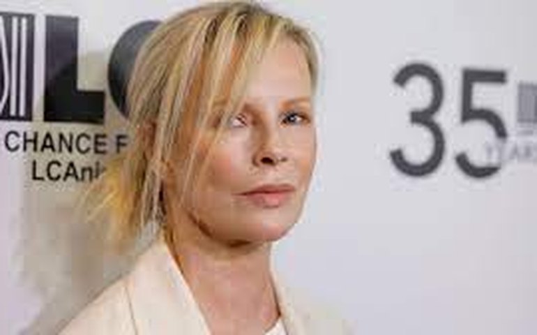 Agorafobia, divórcio de Baldwin,  carreira musical frustrada: a vida de Kim Basinger, atriz que chega aos 70 anos reclusa e longe dos holofotes 