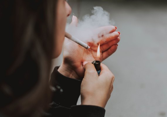 Quando a melhor escolha é não fumar: conheça os malefícios do tabagismo para a saúde bucal