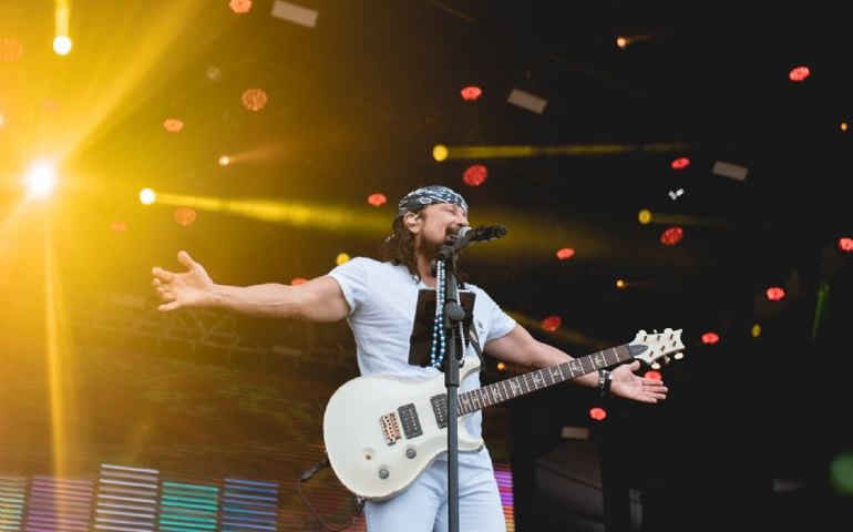 Bell Marques e Barões da Pisadinha vão comandar pré-réveillon Celebration