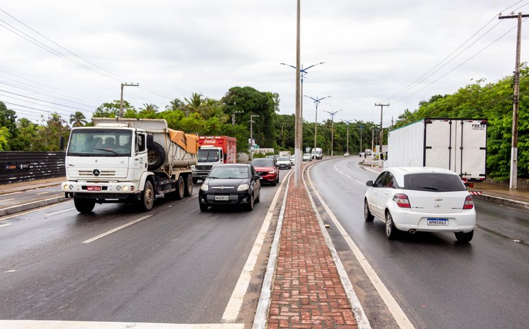 Detran Alagoas orienta sobre condutas adequadas no trânsito durante o feriado