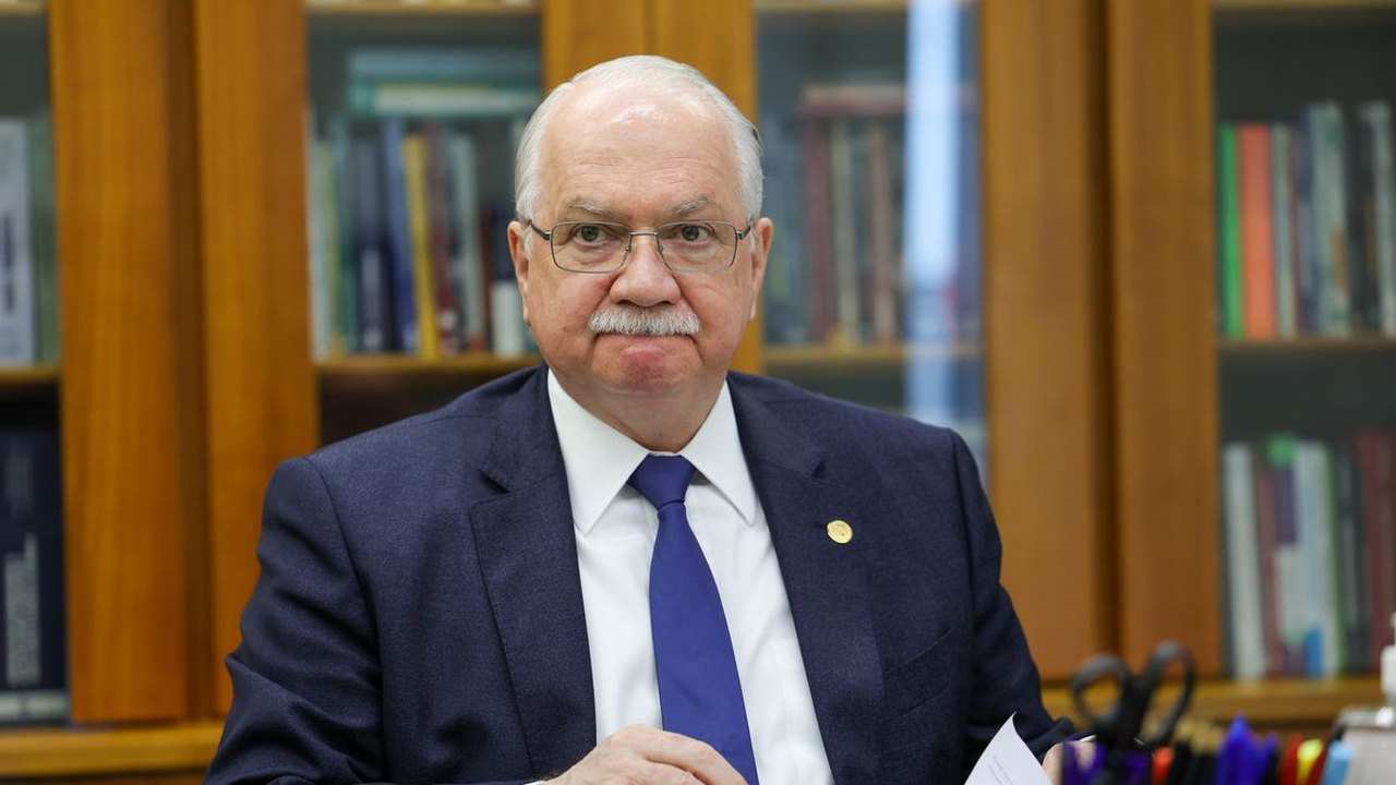 Fachin diz que espera regras do STF para supersalários ainda em junho