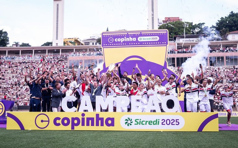 São Paulo vira sobre o Corinthians e é pentacampeão da Copinha