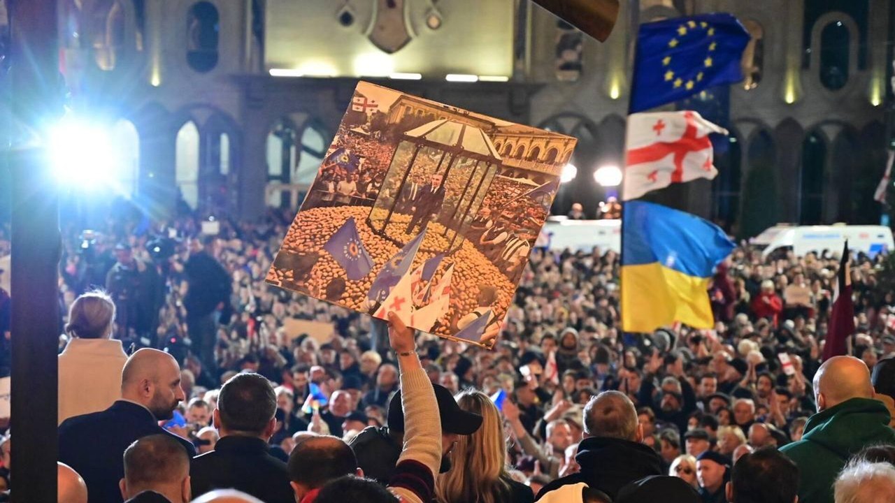 Kremlin adverte UE e diz que bloco realizou 'interferência aberta' nos assuntos da Geórgia