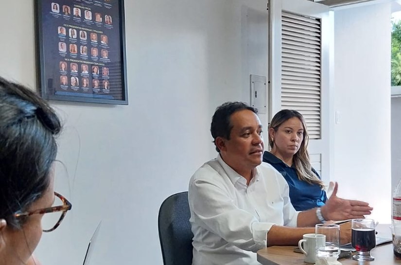 Rodrigo Buarque alinha com equipe  estratégias para o sucesso do 9⁰ Congresso do Cosems-AL