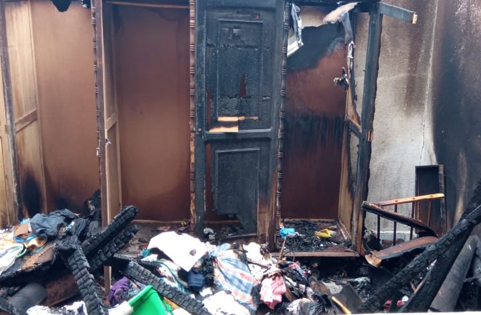 Família pede ajuda após residência ser incendiada em Porto da Folha