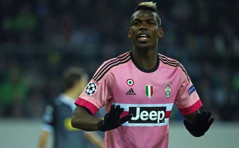 Hernanes é expulso, Juve arranca empate, mas adia classificação