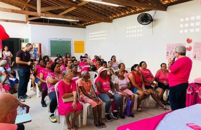 Programa Farol das Gerações promove ação em alusão ao mês de combate ao Câncer de Mama em Coruripe
