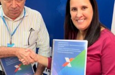 Prefeita Christiane Bulhões recebe da Caixa parecer de análise da Construção do Santuário de Senhora Sant’Ana